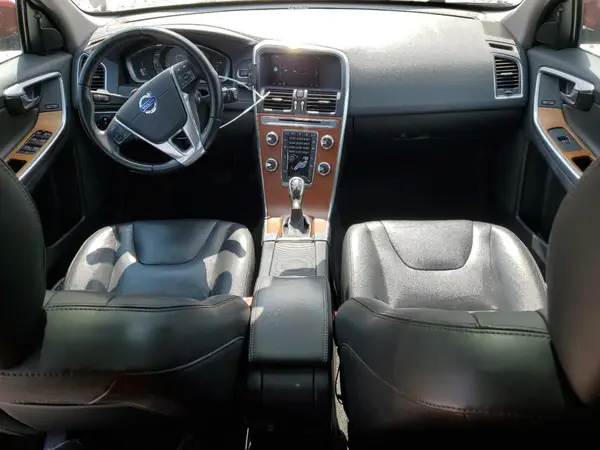 YV449MRU7H2012647 2017 VOLVO XC60 - Image 8