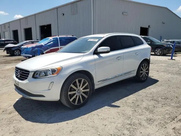 YV449MRU9H2009703 2017 VOLVO XC60 - Image 1