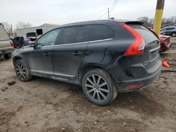 YV449MRU9H2013167 2017 VOLVO XC60 - Image 2