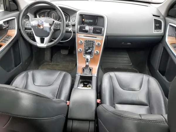 YV449MRU9H2013167 2017 VOLVO XC60 - Image 8