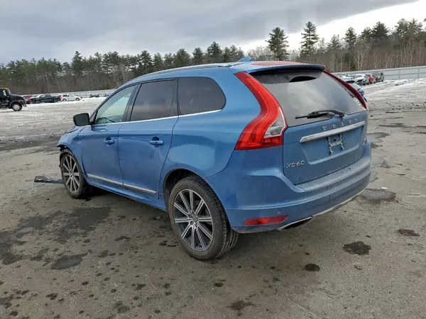 YV449MRU9H2136547 2017 VOLVO XC60 - Image 2