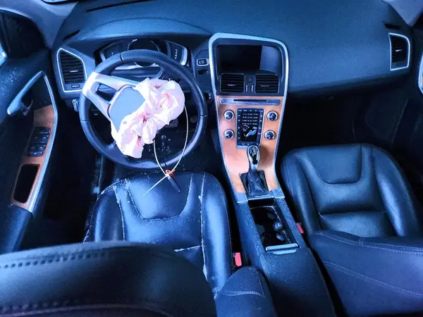 YV449MRU9H2136547 2017 VOLVO XC60 - Image 8