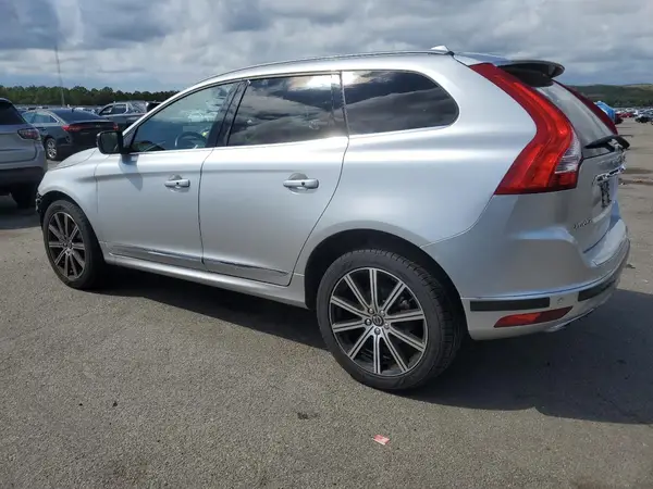 YV449MRUXH2012772 2017 VOLVO XC60 - Image 2