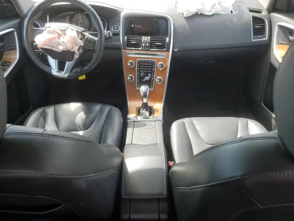 YV449MRUXH2012772 2017 VOLVO XC60 - Image 8