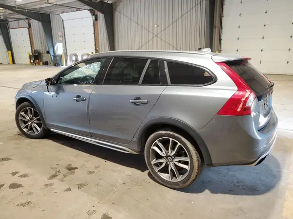 YV4612HK2G1008191 2016 VOLVO V60 - Image 2