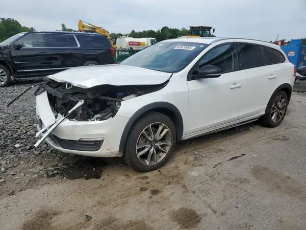 YV4612HK5G1018472 2016 VOLVO V60 - Image 1