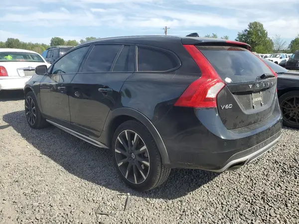 YV4612HK6G1015337 2016 VOLVO V60 - Image 2