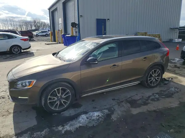 YV4612HK9G1012402 2016 VOLVO V60 - Image 1