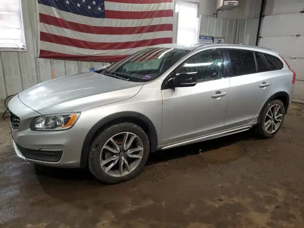 YV4612HKXG1015289 2016 VOLVO V60 - Image 1