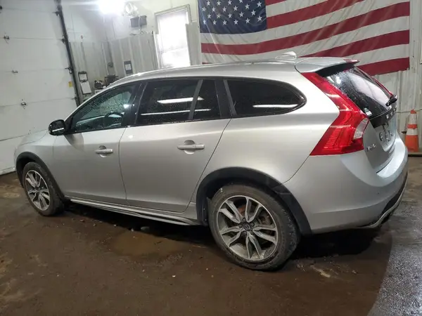 YV4612HKXG1015289 2016 VOLVO V60 - Image 2