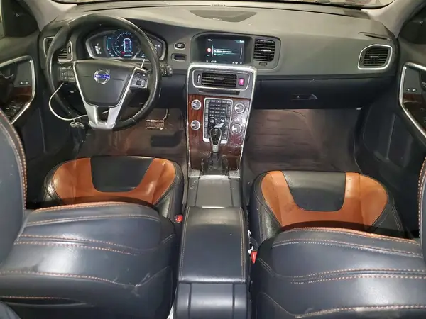 YV4612HM9G1007802 2016 VOLVO V60 - Image 8