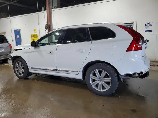YV4612RK0G2781931 2016 VOLVO XC60 - Image 2