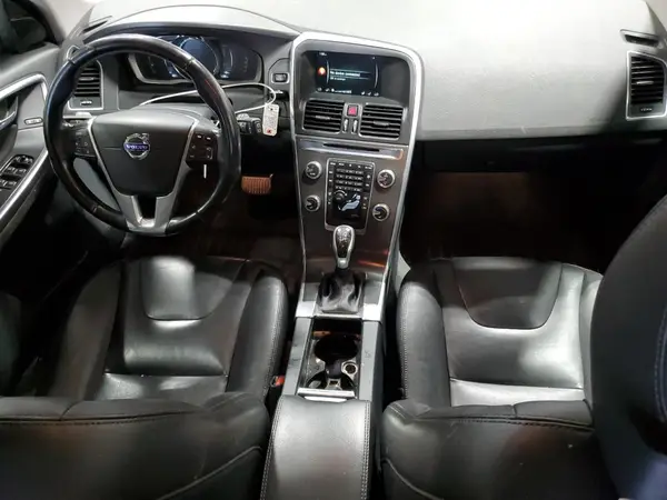 YV4612RK0G2781931 2016 VOLVO XC60 - Image 8