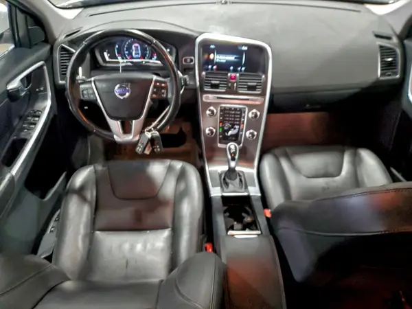YV4612RK0G2789897 2016 VOLVO XC60 - Image 8