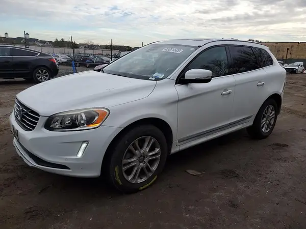 YV4612RK0G2809565 2016 VOLVO XC60 - Image 1