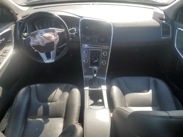 YV4612RK0G2819965 2016 VOLVO XC60 - Image 8