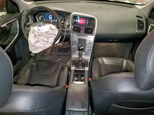 YV4612RK0G2865070 2016 VOLVO XC60 - Image 8