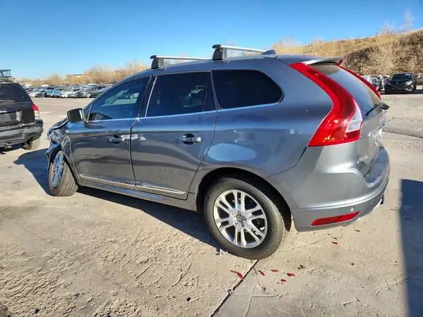 YV4612RK1G2810062 2016 VOLVO XC60 - Image 2