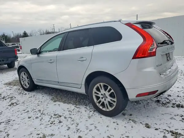 YV4612RK1G2829291 2016 VOLVO XC60 - Image 2