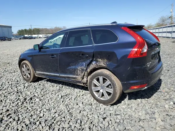 YV4612RK1G2844602 2016 VOLVO XC60 - Image 2