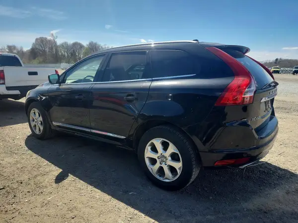 YV4612RK1G2852344 2016 VOLVO XC60 - Image 2