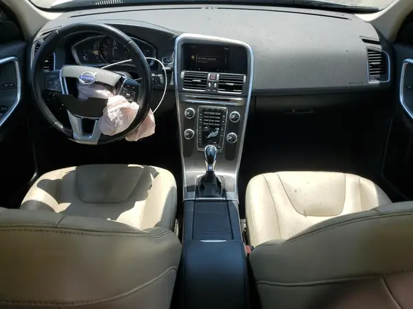 YV4612RK1G2864610 2016 VOLVO XC60 - Image 8