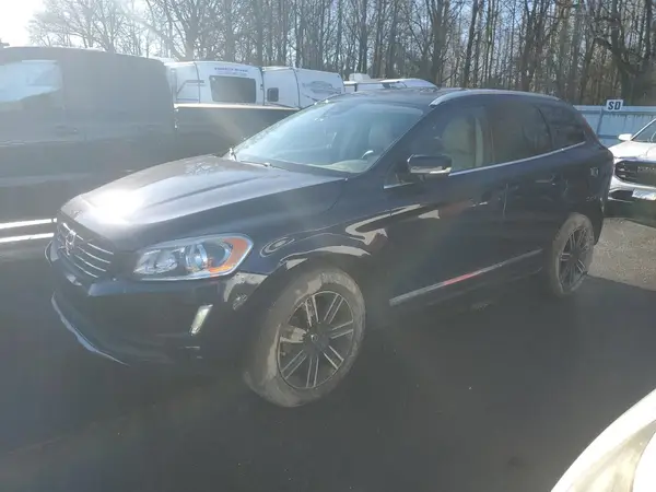 YV4612RK2G2854457 2016 VOLVO XC60 - Image 1