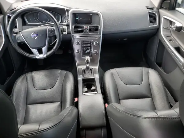 YV4612RK3G2834377 2016 VOLVO XC60 - Image 8