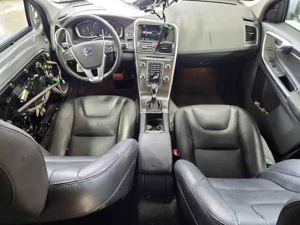YV4612RK3G2848179 2016 VOLVO XC60 - Image 8