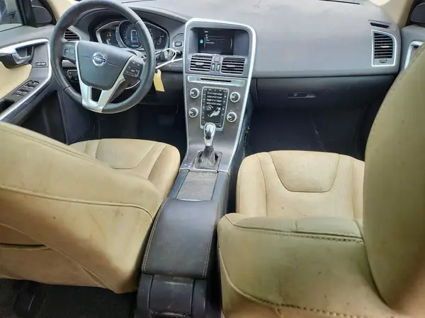 YV4612RK3G2856542 2016 VOLVO XC60 - Image 8