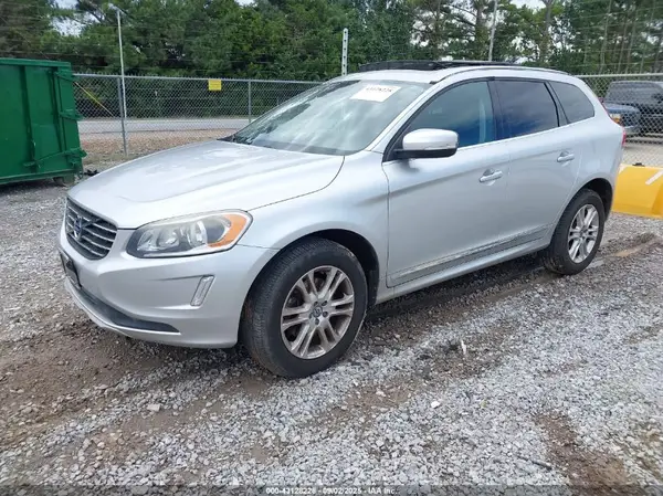YV4612RK4G2784444 2016 VOLVO XC60 - Image 2