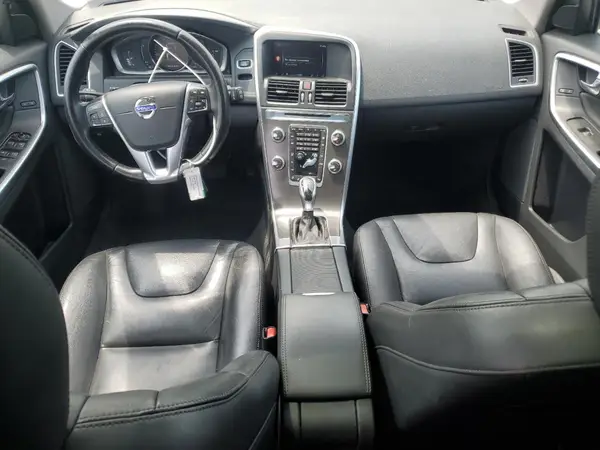 YV4612RK4G2801856 2016 VOLVO XC60 - Image 8