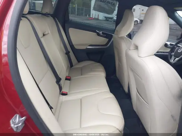 YV4612RK4G2833108 2016 VOLVO XC60 - Image 8
