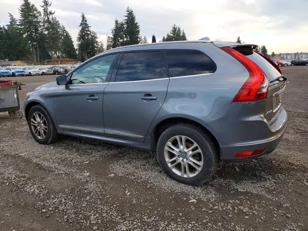 YV4612RK5G2783450 2016 VOLVO XC60 - Image 2