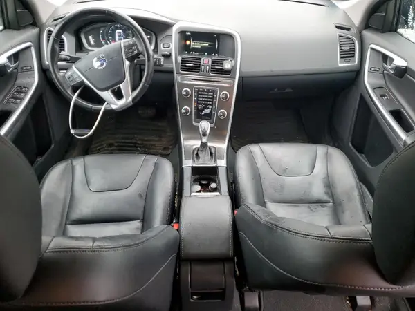 YV4612RK5G2789295 2016 VOLVO XC60 - Image 8