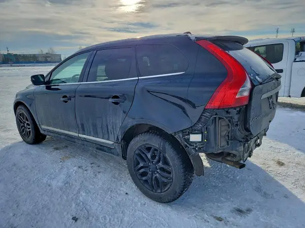 YV4612RK5G2893916 2016 VOLVO XC60 - Image 2