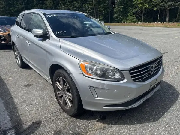 YV4612RK6G2781867 2016 VOLVO XC60 - Image 1