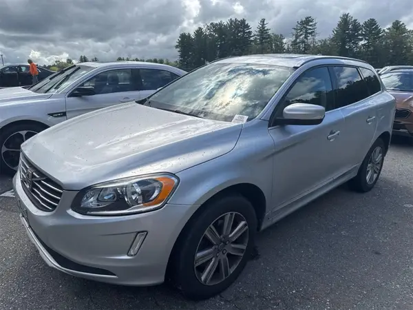 YV4612RK6G2781867 2016 VOLVO XC60 - Image 2