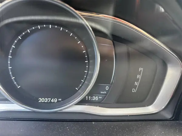 YV4612RK6G2781867 2016 VOLVO XC60 - Image 8