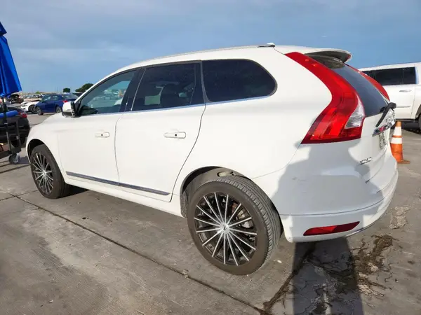 YV4612RK6G2787345 2016 VOLVO XC60 - Image 2