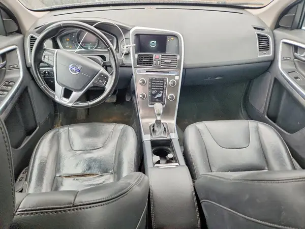 YV4612RK6G2796367 2016 VOLVO XC60 - Image 8