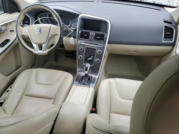 YV4612RK6G2822157 2016 VOLVO XC60 - Image 8