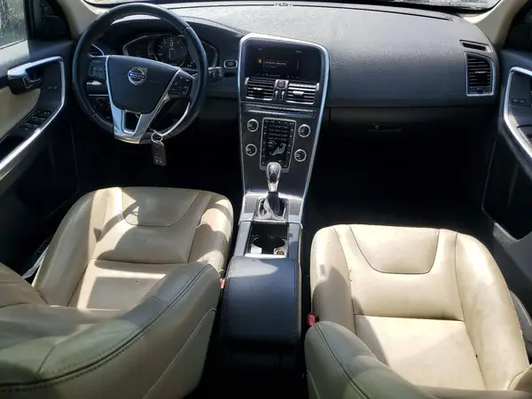 YV4612RK6G2839704 2016 VOLVO XC60 - Image 8
