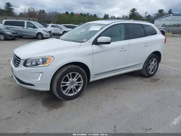YV4612RK6G2861119 2016 VOLVO XC60 - Image 2