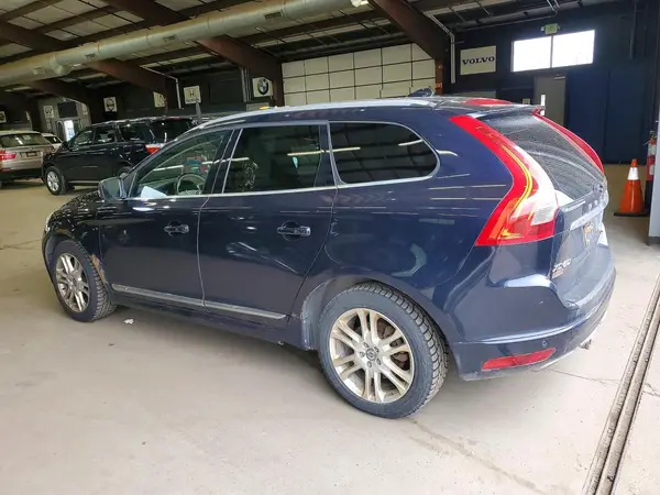 YV4612RK7G2839579 2016 VOLVO XC60 - Image 2
