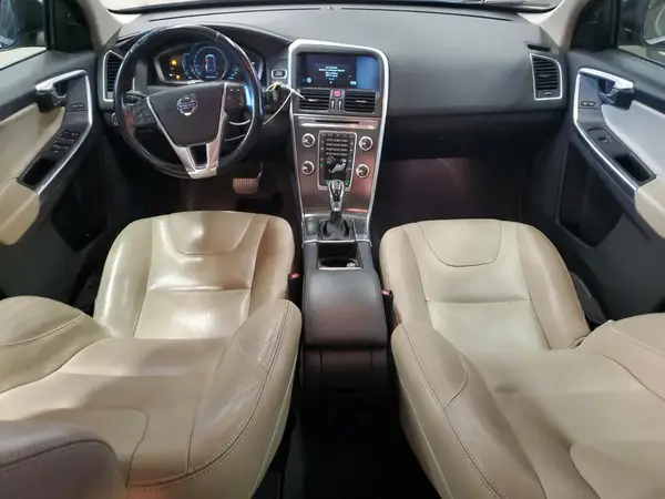 YV4612RK7G2848279 2016 VOLVO XC60 - Image 8