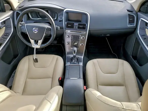 YV4612RK7G2864238 2016 VOLVO XC60 - Image 8