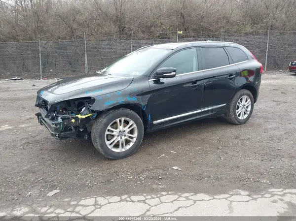 YV4612RK8G2789193 2016 VOLVO XC60 - Image 2