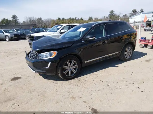 YV4612RK8G2794362 2016 VOLVO XC60 - Image 2