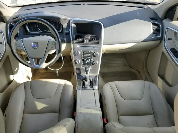 YV4612RK8G2794944 2016 VOLVO XC60 - Image 8